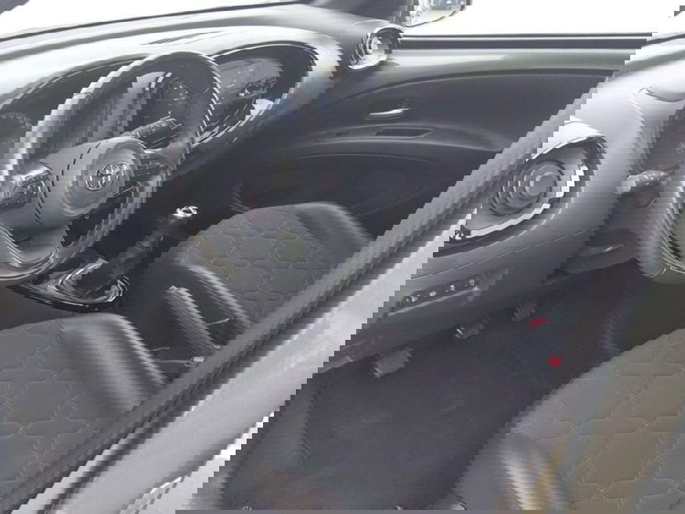 Toyota Aygo X usata a Cagliari (13)