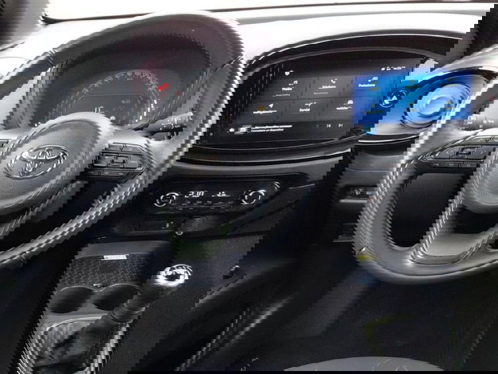 Toyota Aygo X usata a Cagliari (14)