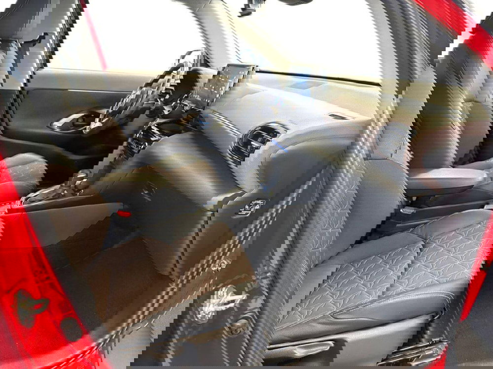 Toyota Yaris Cross usata a Prato (11)