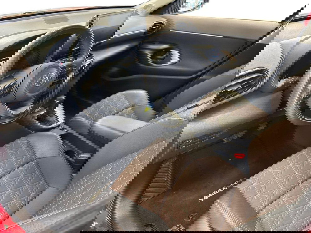 Toyota Yaris Cross usata a Prato (9)