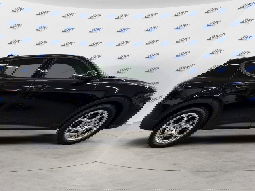 Alfa Romeo Tonale nuova a Pistoia (3)