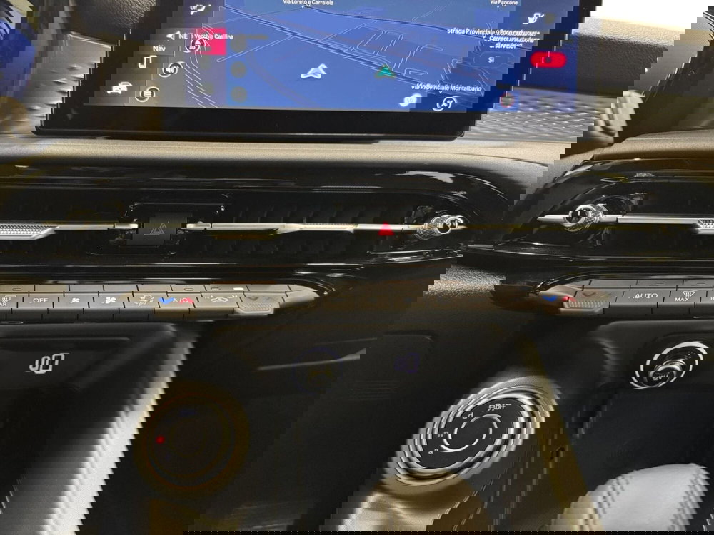 Alfa Romeo Tonale nuova a Pistoia (8)