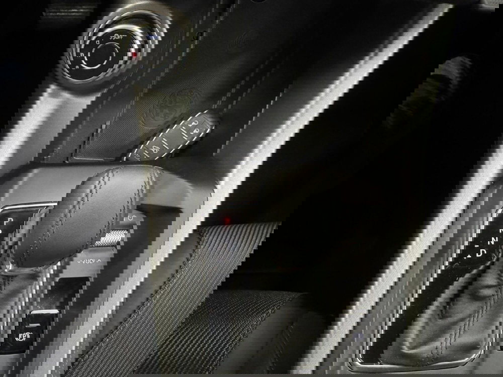 Alfa Romeo Tonale nuova a Pistoia (9)