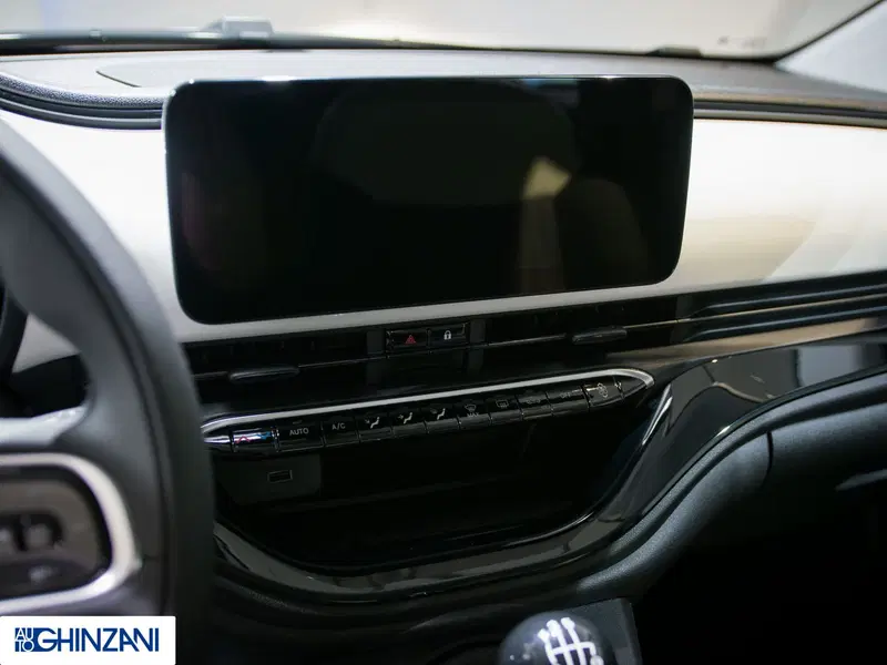 Fiat 500 nuova a Bergamo (13)