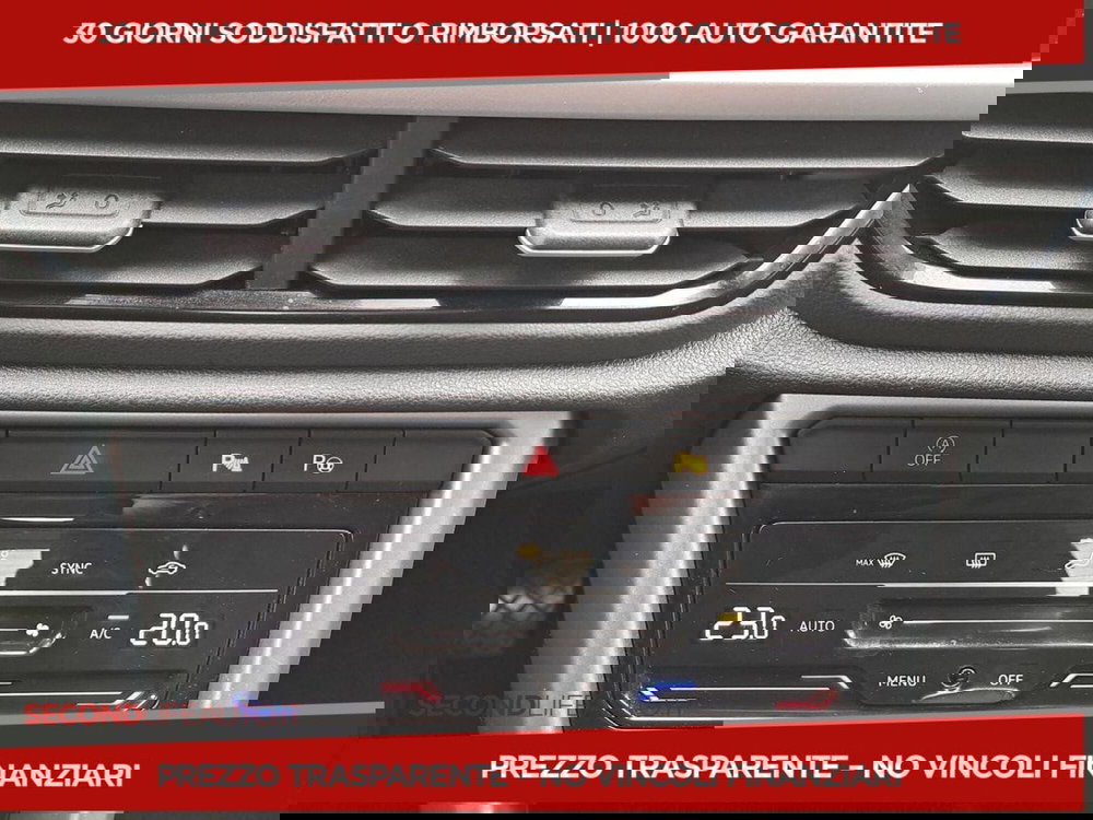 Volkswagen T-Roc usata a Chieti (12)