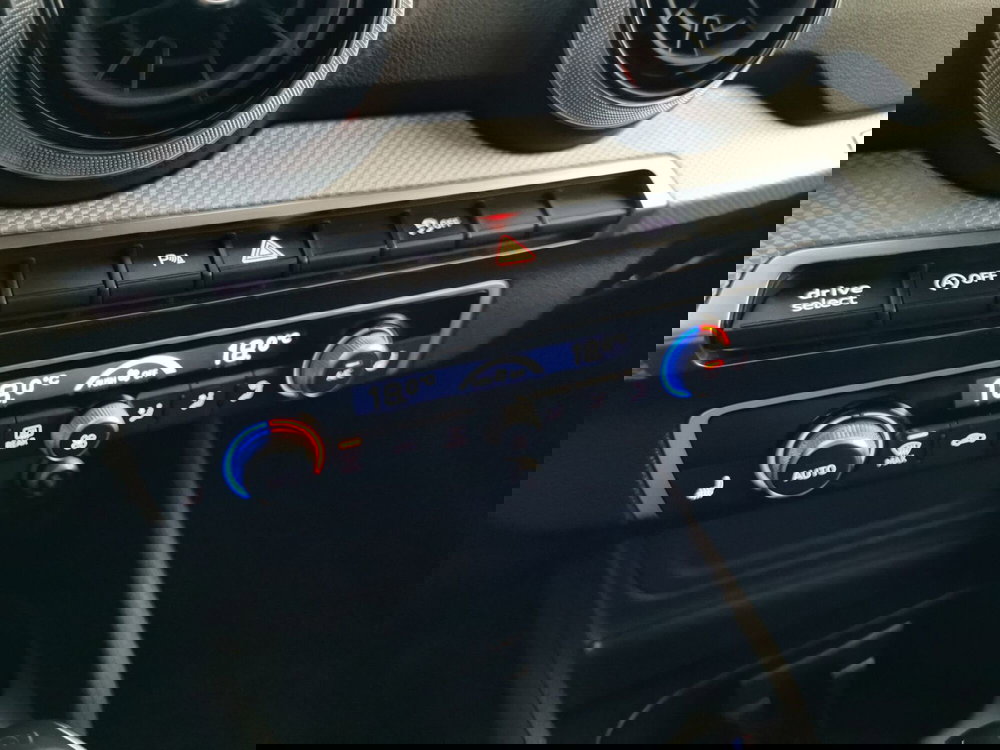 Audi Q2 usata a Chieti (18)