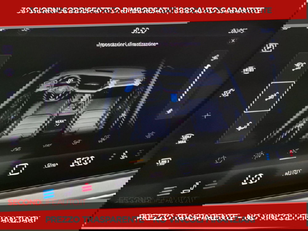 Volkswagen Touareg nuova a Chieti (14)