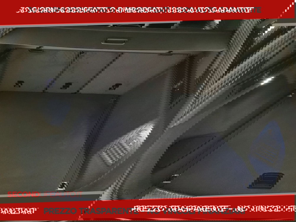 Volkswagen Touareg nuova a Chieti (7)