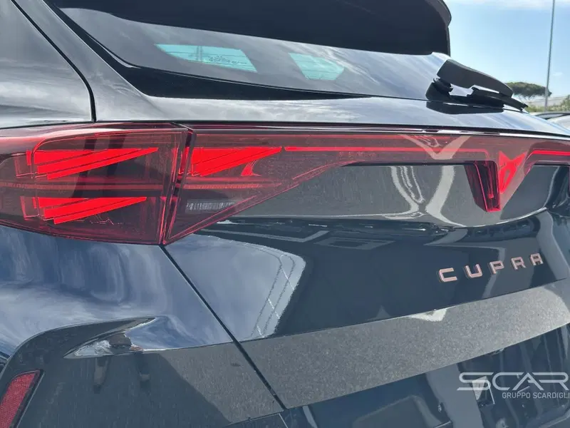 Cupra Formentor nuova a Livorno (10)