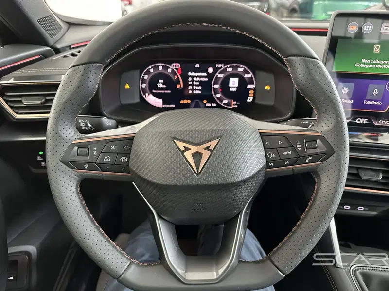 Cupra Formentor nuova a Livorno (17)