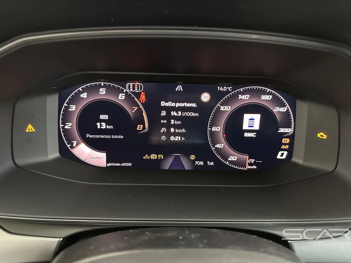 Cupra Formentor nuova a Livorno (18)