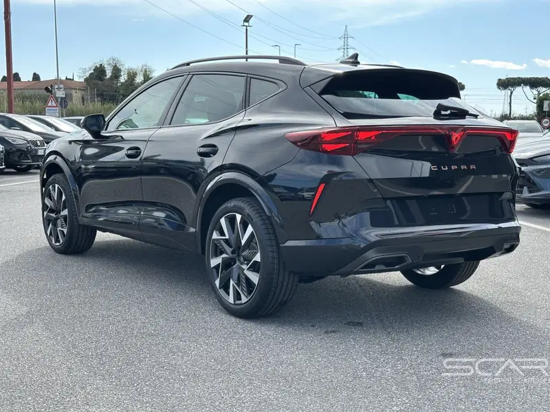 Cupra Formentor nuova a Livorno (7)