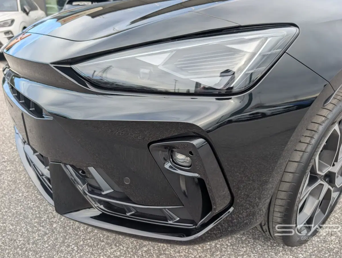 Cupra Leon Station Wagon nuova a Livorno (12)
