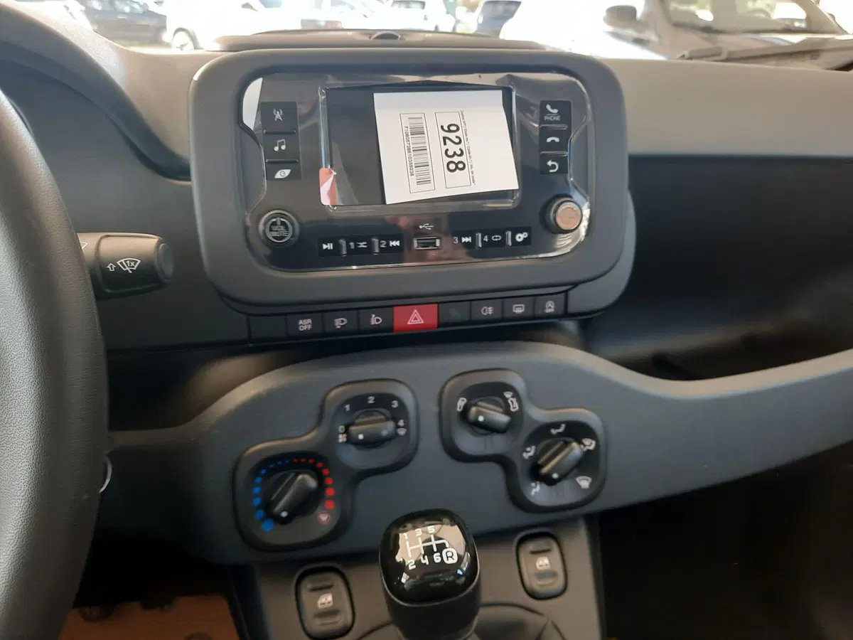 Fiat Pandina nuova a La Spezia (15)