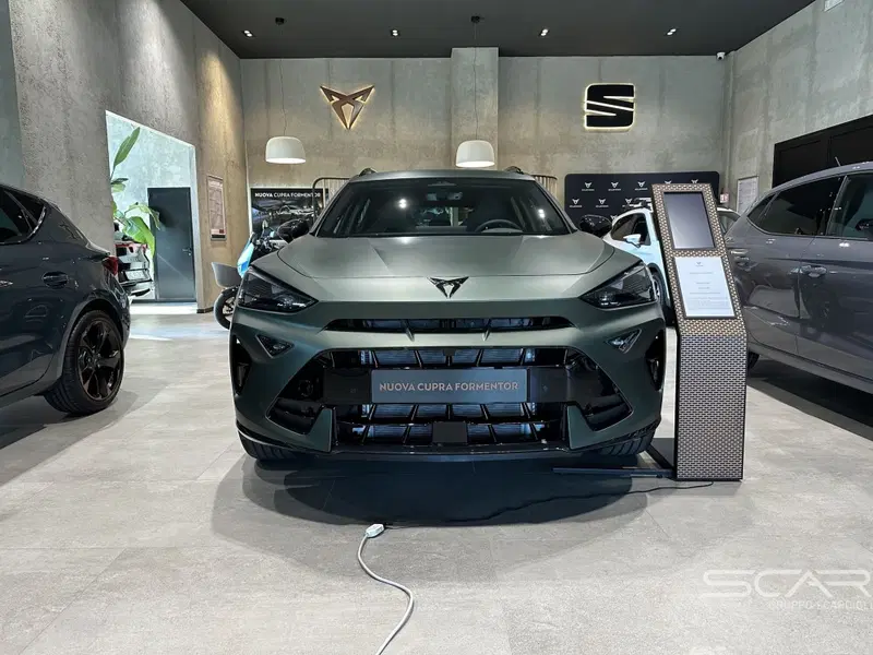 Cupra Formentor nuova a Livorno (2)