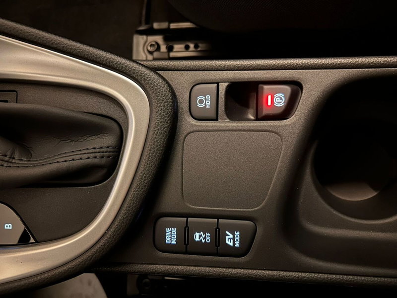 Mazda Mazda2 Hybrid nuova a Pavia (10)