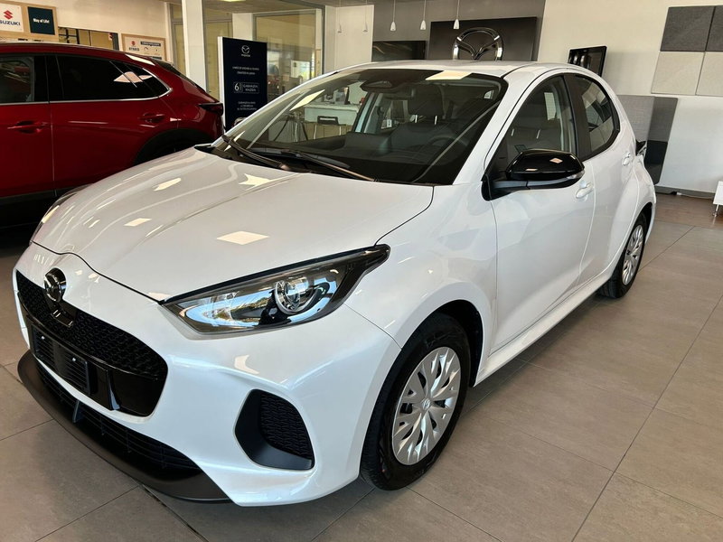 Mazda Mazda2 Hybrid nuova a Pavia (3)