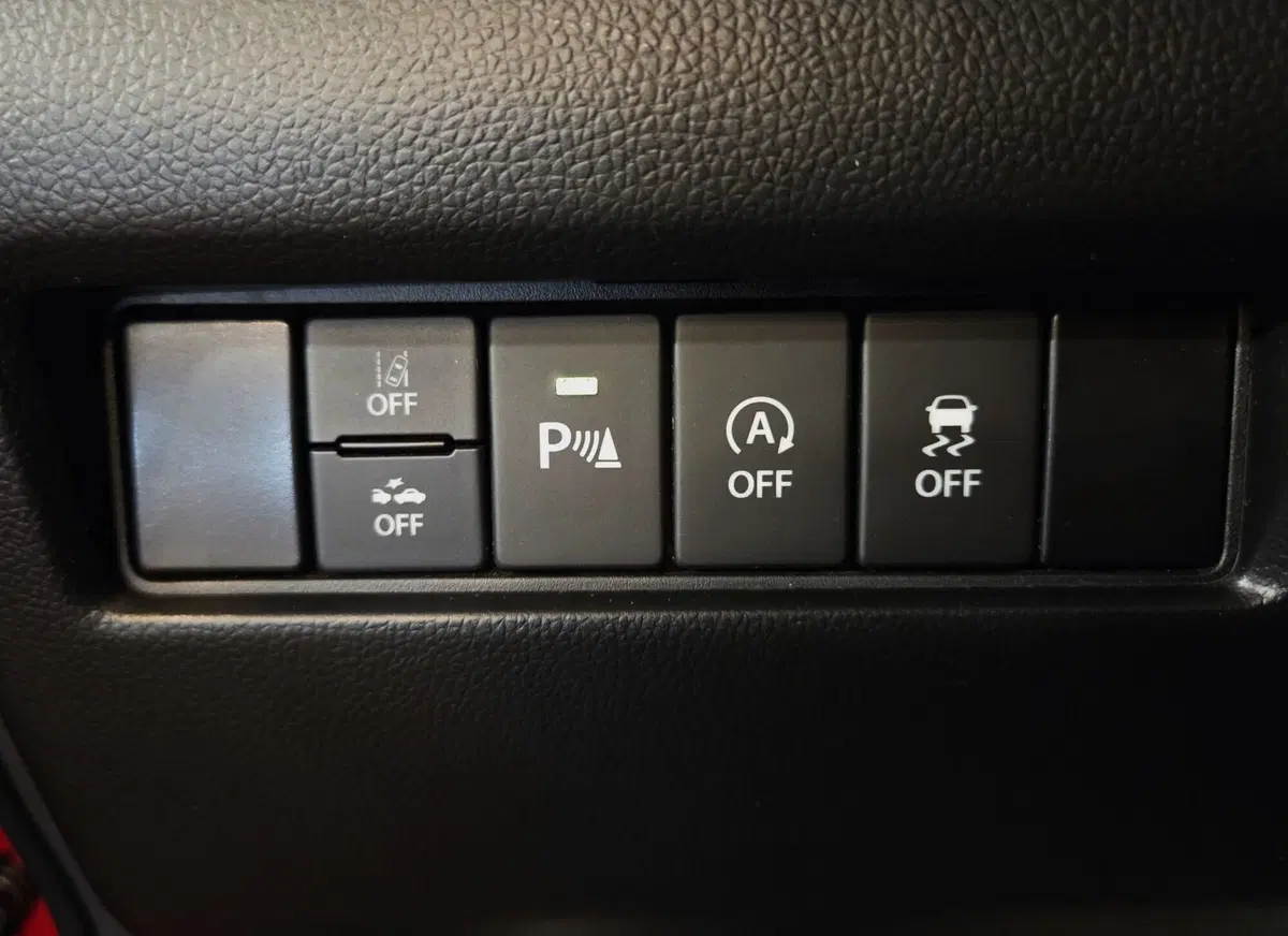 Suzuki Swift usata a Pavia (16)