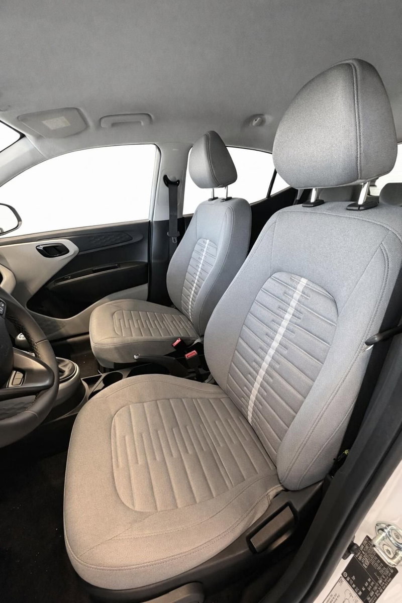 Hyundai i10 nuova a Ferrara (8)