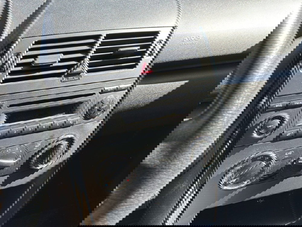 Mercedes-Benz Classe A usata a Bologna (11)