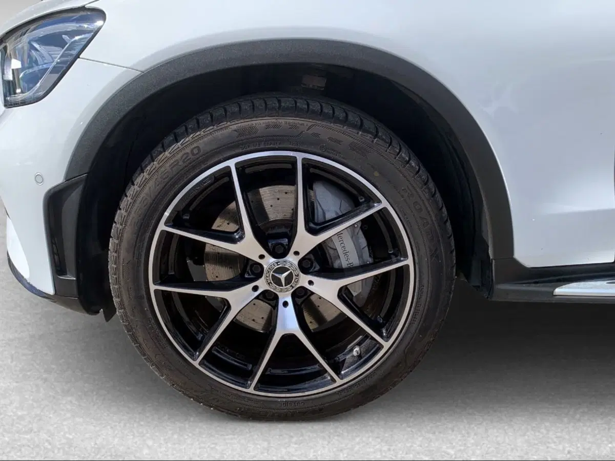 Mercedes-Benz GLC Coupé usata a Firenze (14)