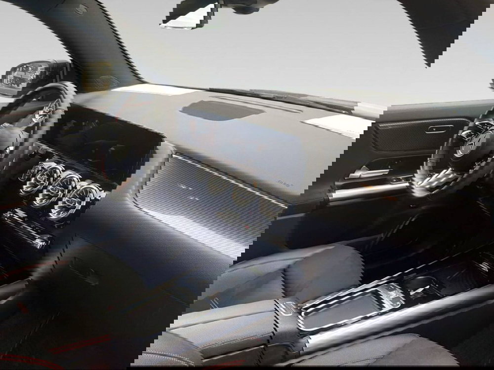 Mercedes-Benz GLA SUV usata a Siena (12)