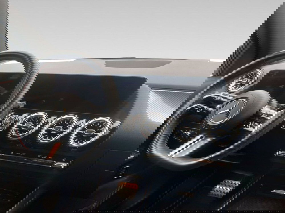 Mercedes-Benz GLA SUV usata a Siena (8)