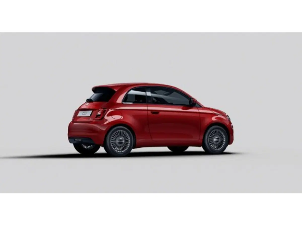 Fiat 500 nuova a Firenze (2)