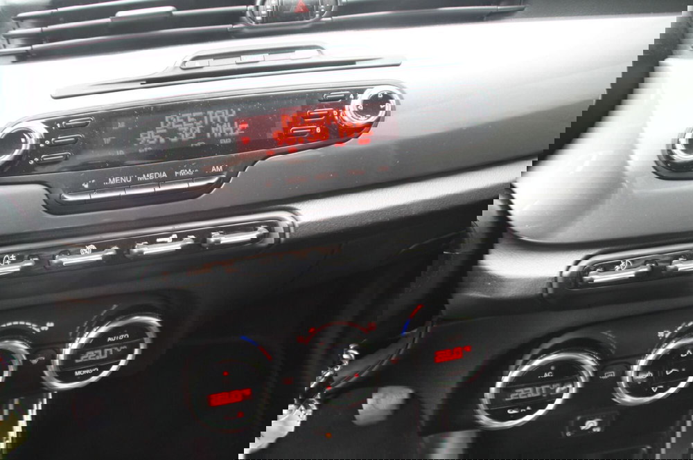 Alfa Romeo Giulietta usata a Pordenone (10)