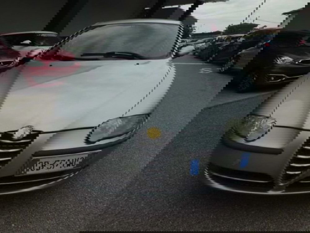 Alfa Romeo 147 usata a Pordenone (4)