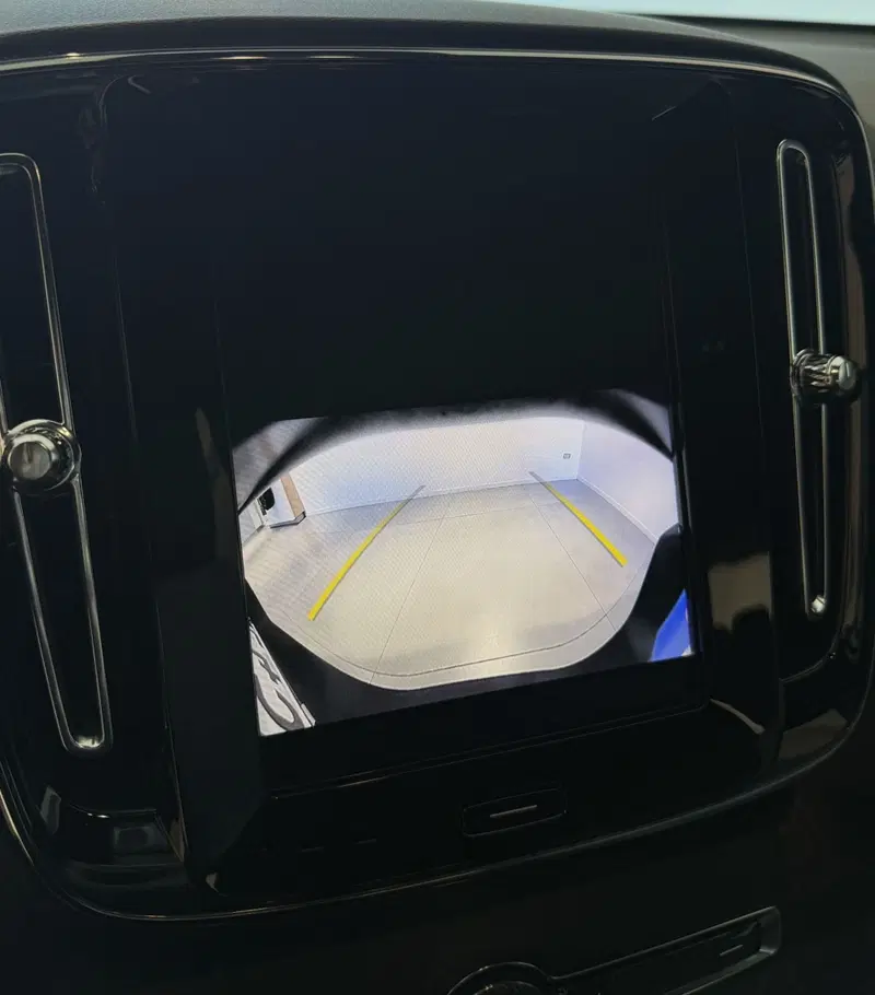 Volvo XC40 usata a Parma (9)