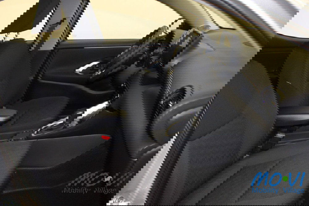 Mazda Mazda2 Hybrid nuova a Torino (10)