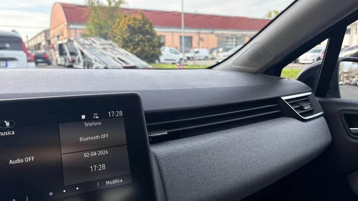 Renault Clio usata a Parma (11)