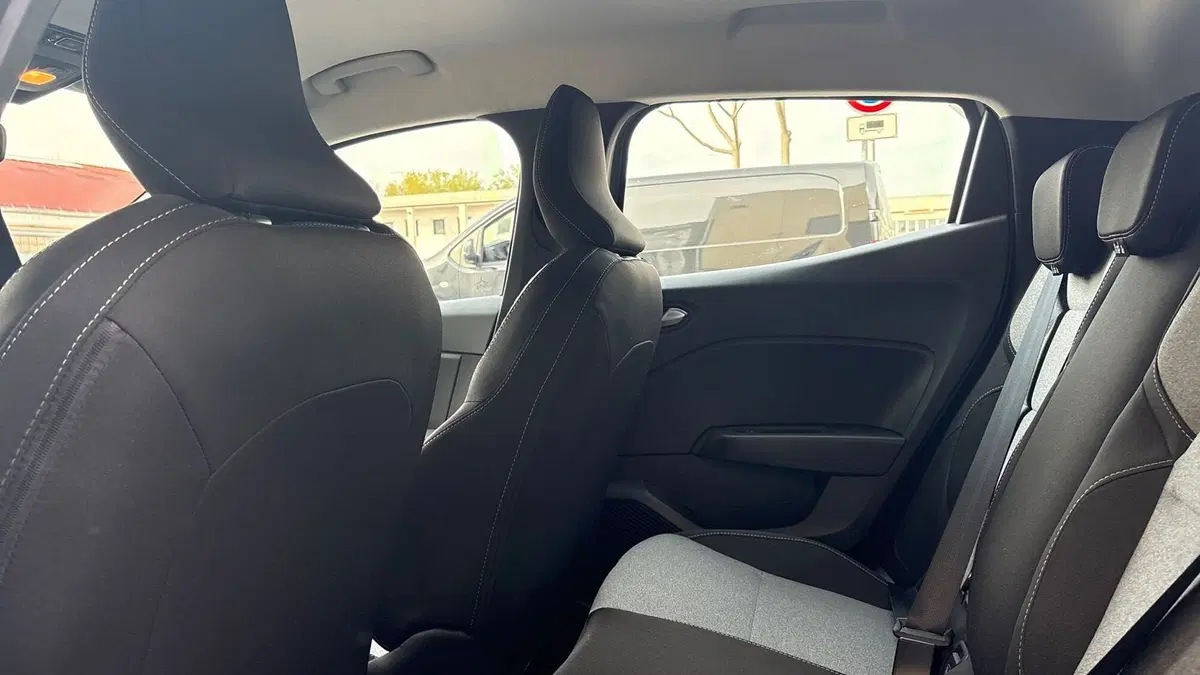Renault Clio usata a Parma (15)