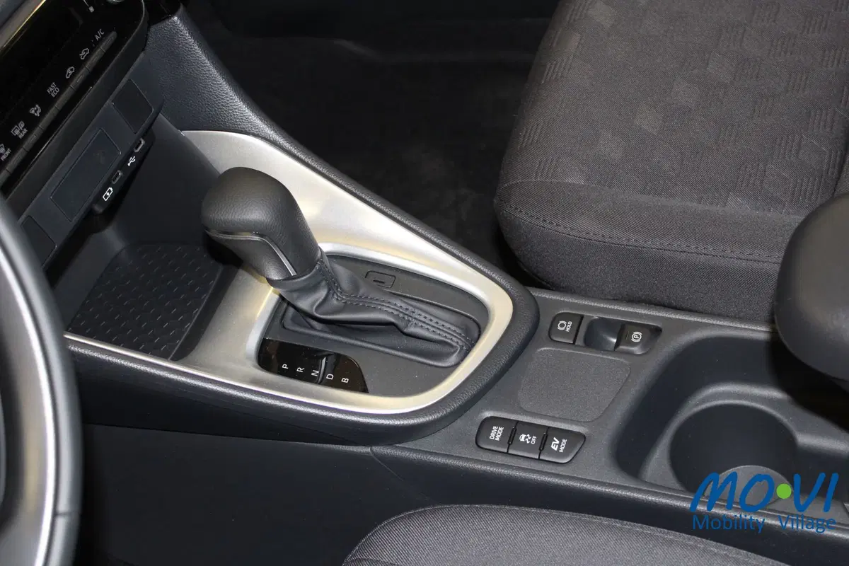 Mazda Mazda2 Hybrid nuova a Torino (3)