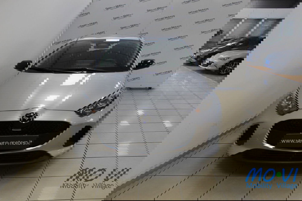 Mazda Mazda2 Hybrid nuova a Torino (5)