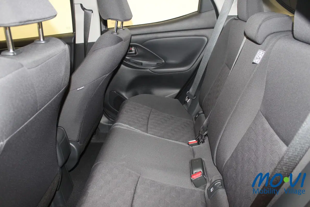 Mazda Mazda2 Hybrid nuova a Torino (8)