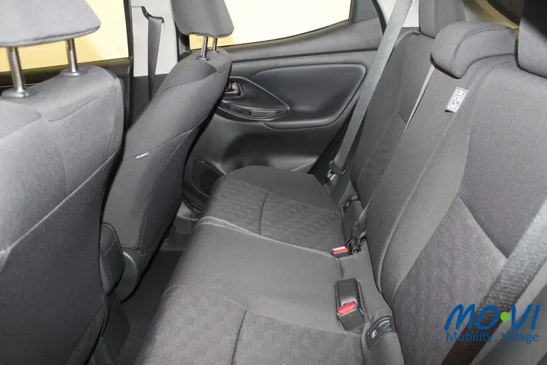 Mazda Mazda2 Hybrid nuova a Torino (8)