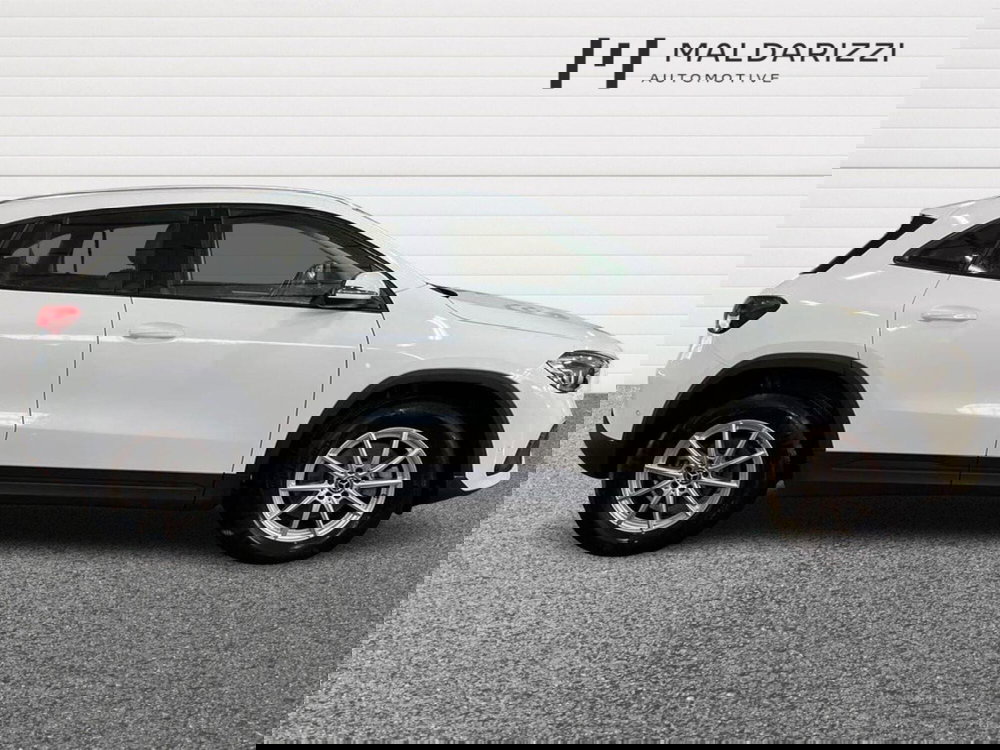 Mercedes-Benz GLA SUV usata a Bari (5)