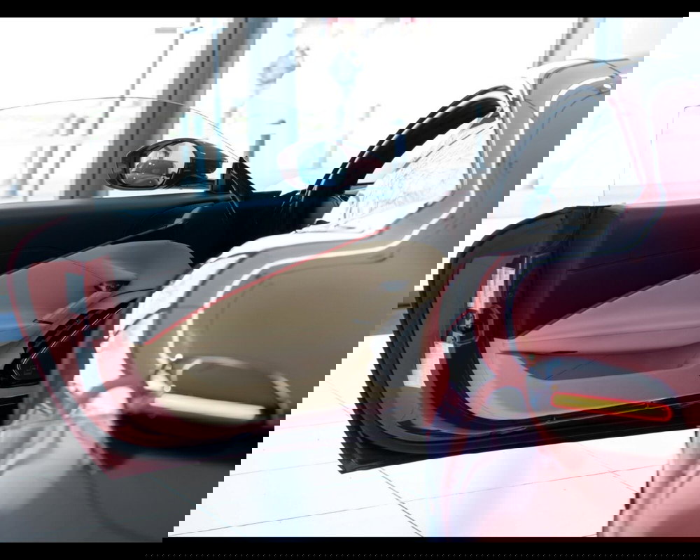 Ferrari Roma Spider usata a Padova (13)