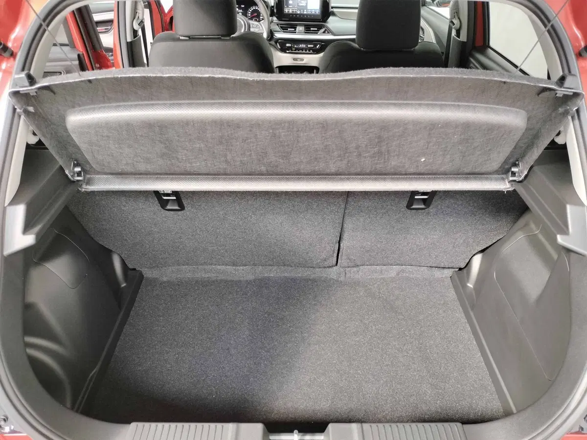 Suzuki Swift nuova a Rovigo (11)