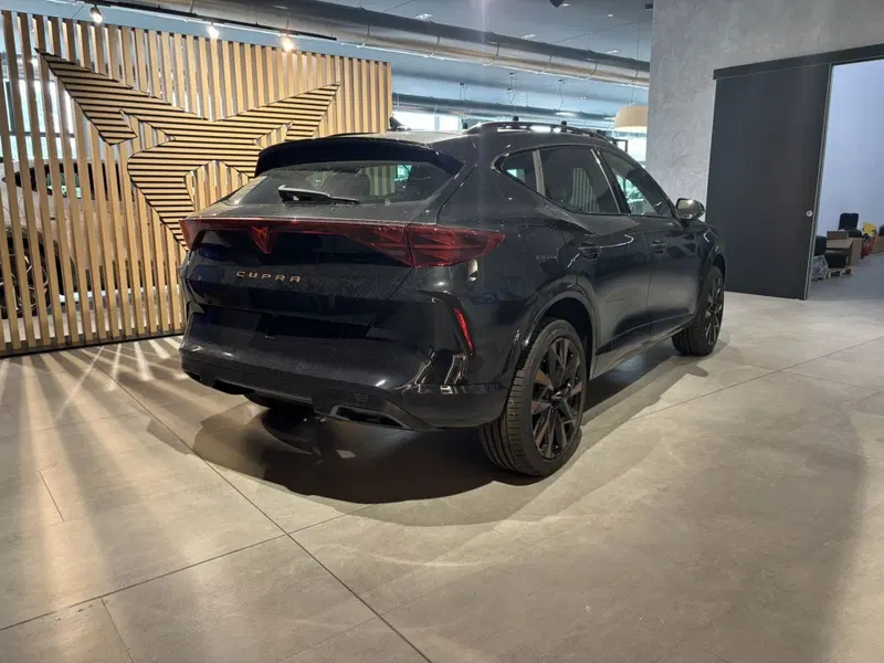 Cupra Formentor nuova a Ferrara (5)