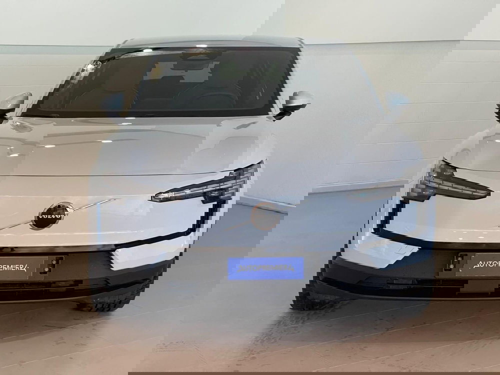 Volvo EX30 nuova a Como (4)