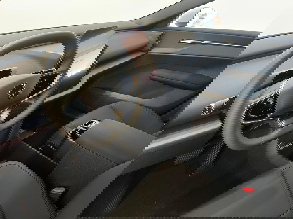 Volvo EX30 nuova a Como (8)