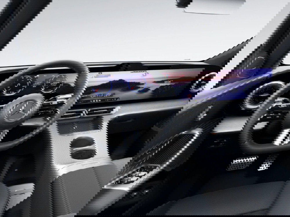 Mercedes-Benz GLC nuova a Ancona (10)