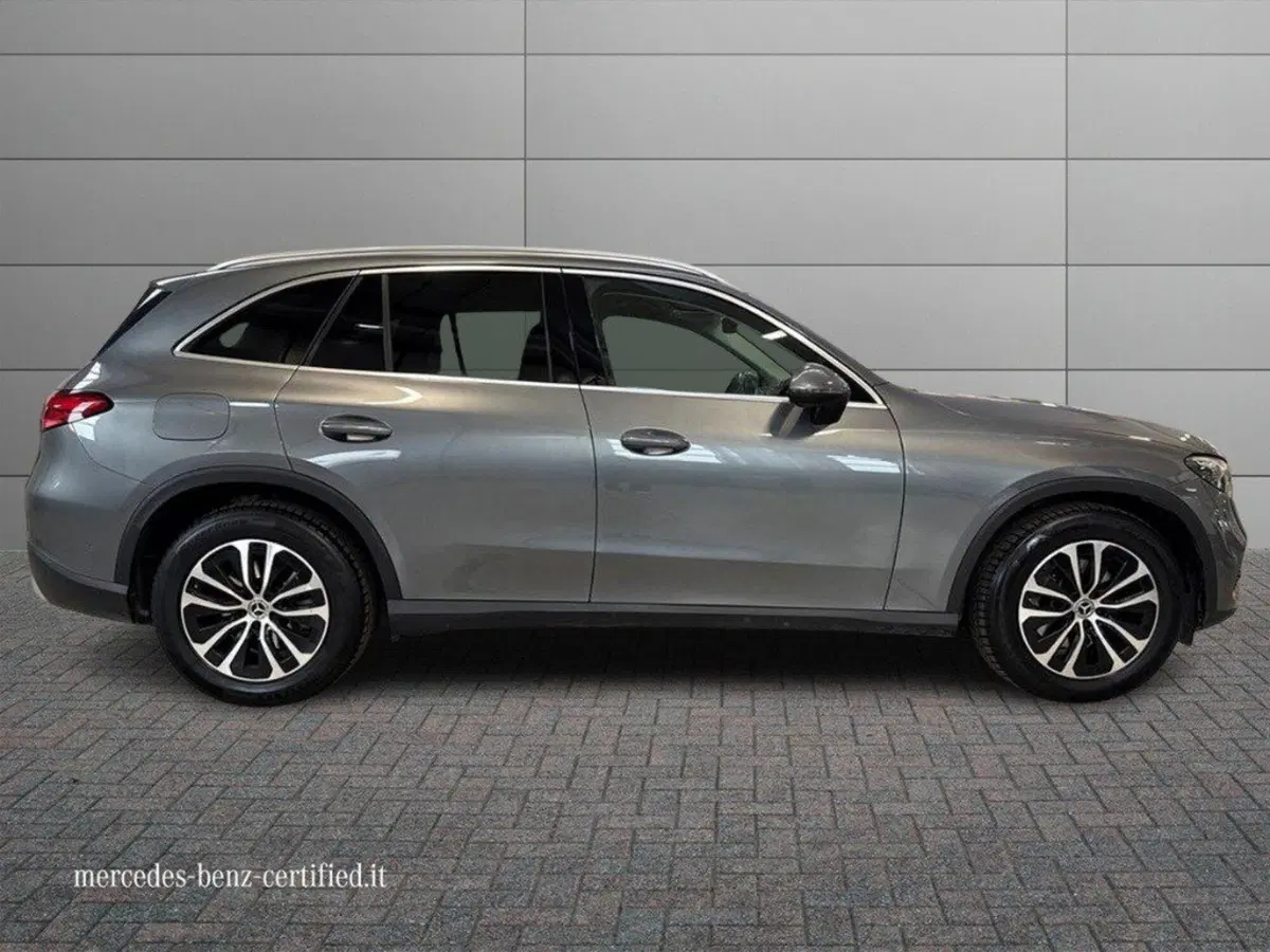 Mercedes-Benz GLC Coupé usata a Macerata (5)