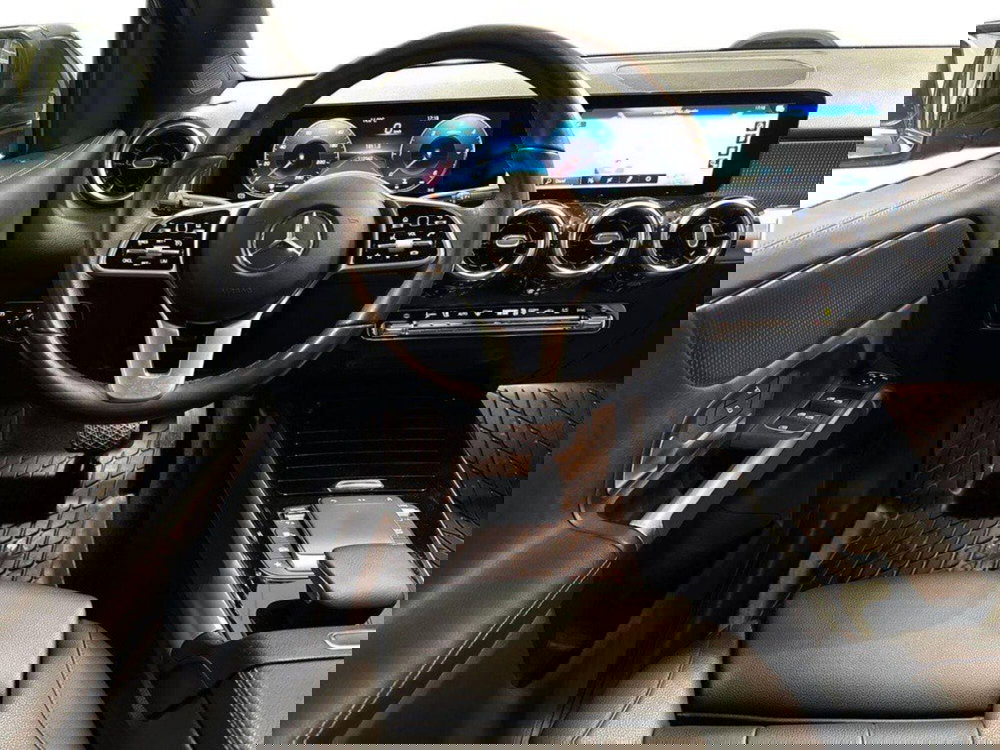 Mercedes-Benz GLB usata a Macerata (11)