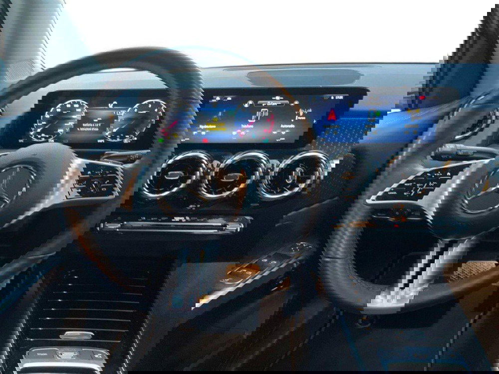 Mercedes-Benz GLB usata a Macerata (11)