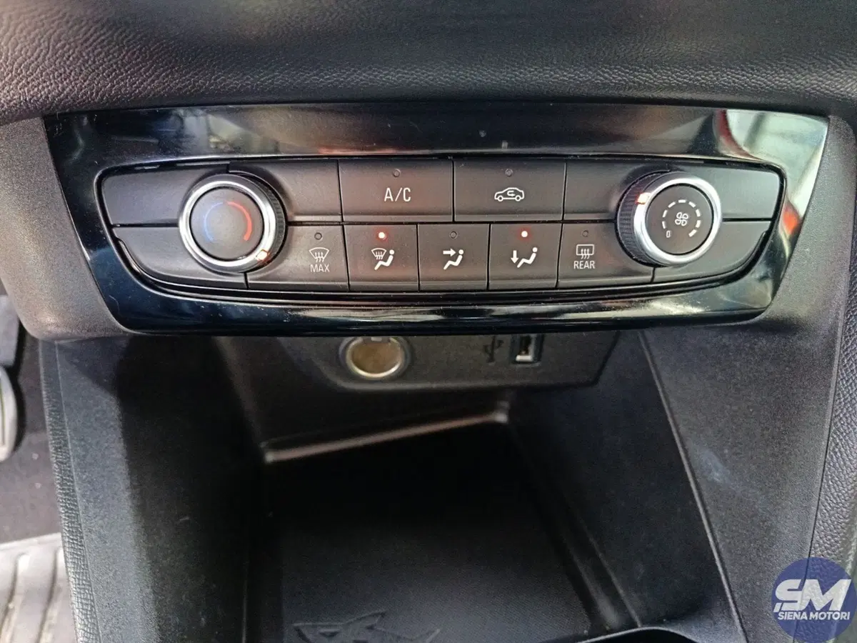 Opel Corsa usata a Firenze (12)