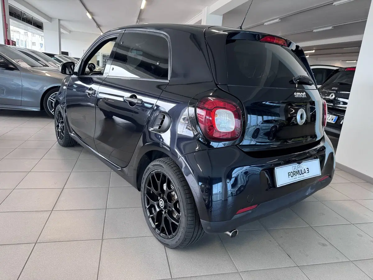 smart forfour usata a Messina (4)